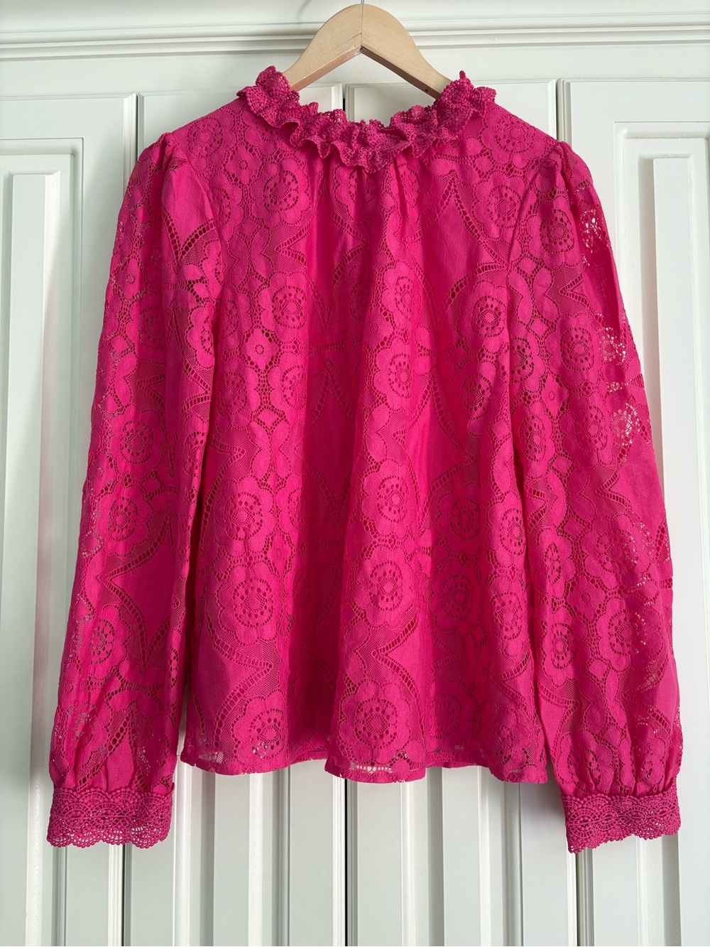 ANDRÉE by‎ Unit Bright Pink Floral Lacey Embroidered Blouse Size L Cotton Blend